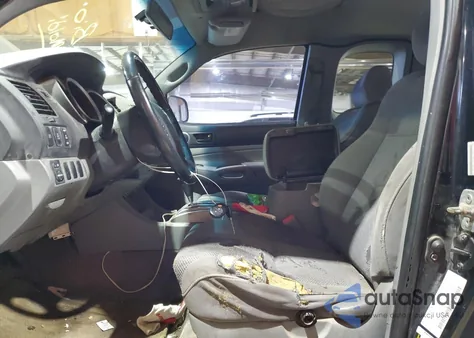 2006 Toyota Tacoma Access Cab from USA, damaged, VIN 5TEUU42N56Z176069